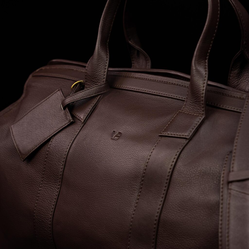 7 Weekender nahast reisikott von baer eesti disain