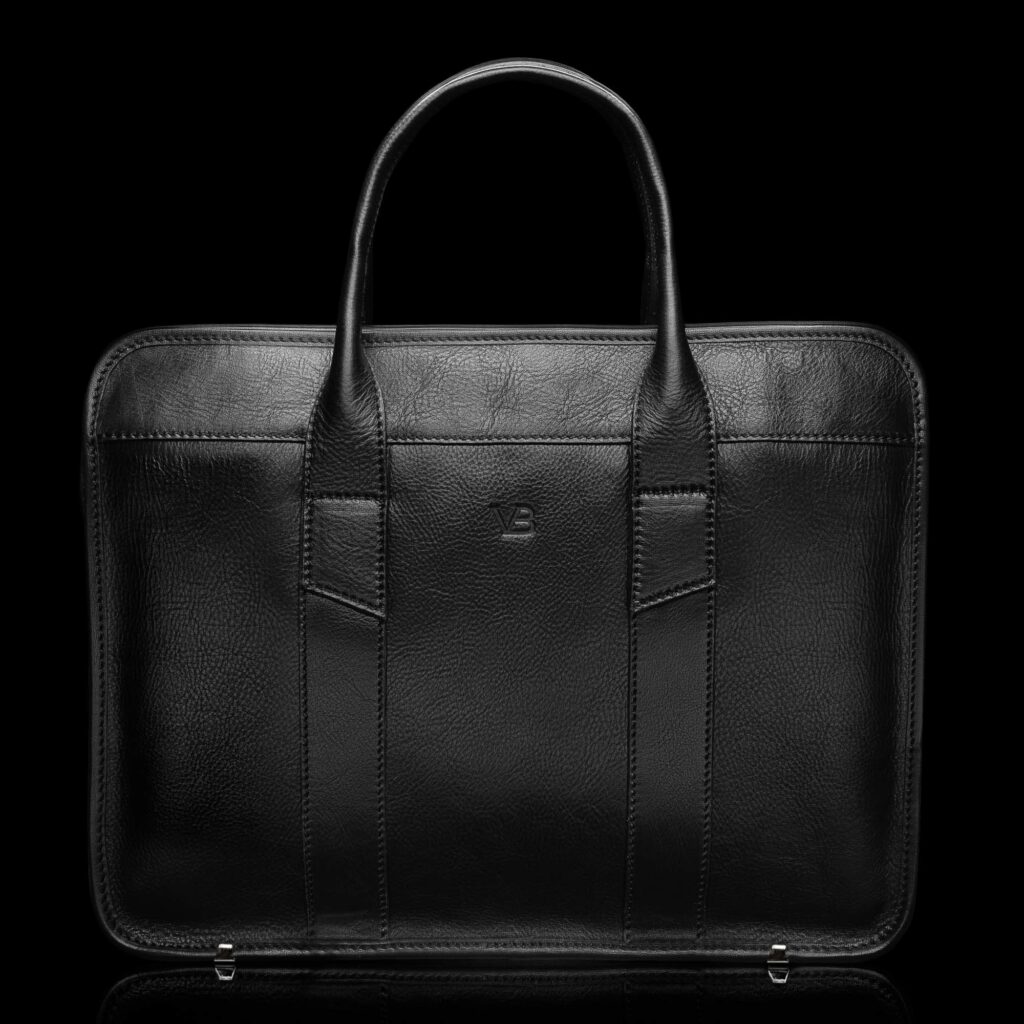 Exquisite Nahast Arvutikott must eestvaade