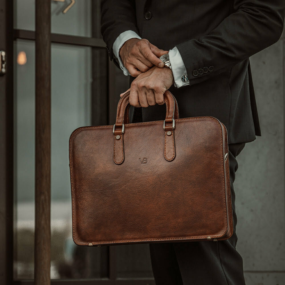 elegant nahast arvutikott meestele