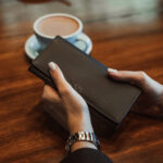 Nahast Rahakott Naistele W1 pruun