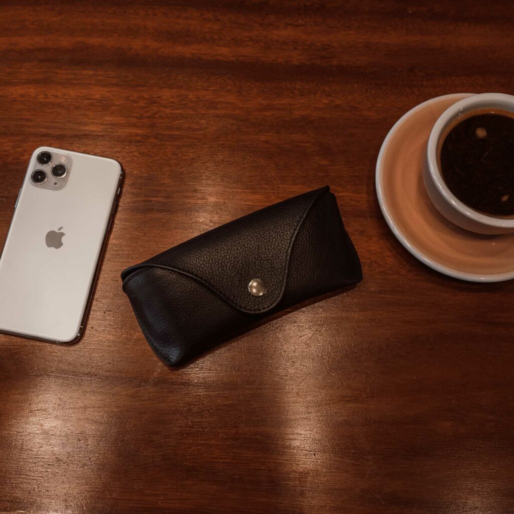 Nahast Prillitoos must deluxe iphone lifestyle 2