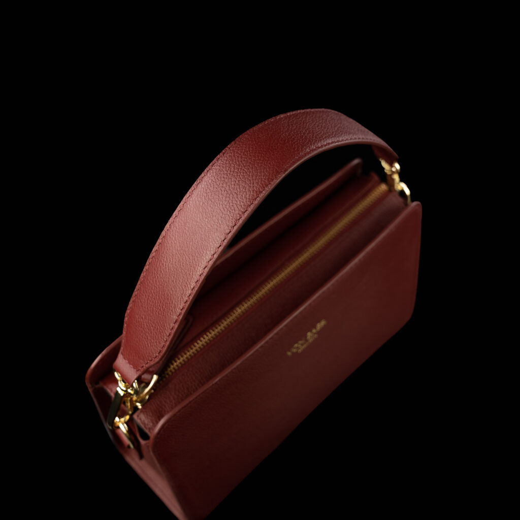 von baer model 1 nahast naiste kaekott punane pealtvaade