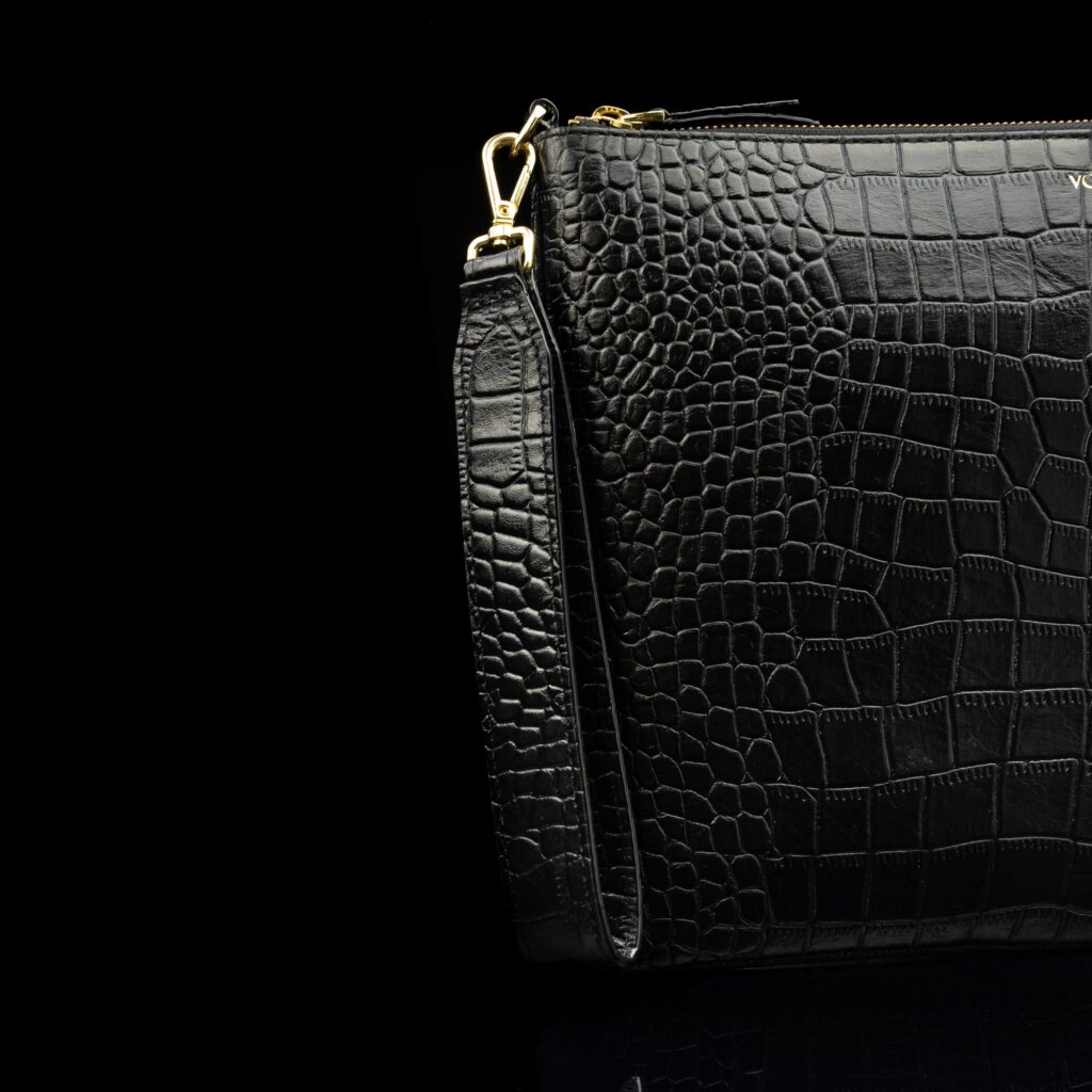 von baer nahast naiste sulearvutikott lukuga must croco eemaldatav randmerihm