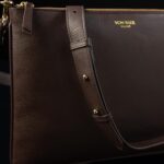 von baer nahast naiste sulearvutikott lukuga pruun reguleeritav ja eemaldatav olarihm