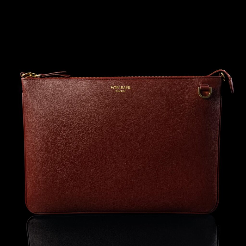 von baer nahast naiste sülearvutikott lukuga punane eestvaade