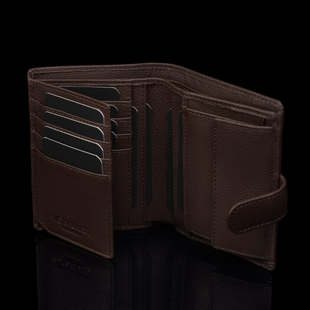 von baer washington trukiga meeste rahakott pruun sisevaade taskud kaardid naidis