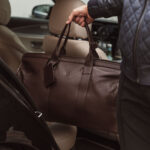 von baer weekender suur nahast reisikott must eesti disain luxury autos