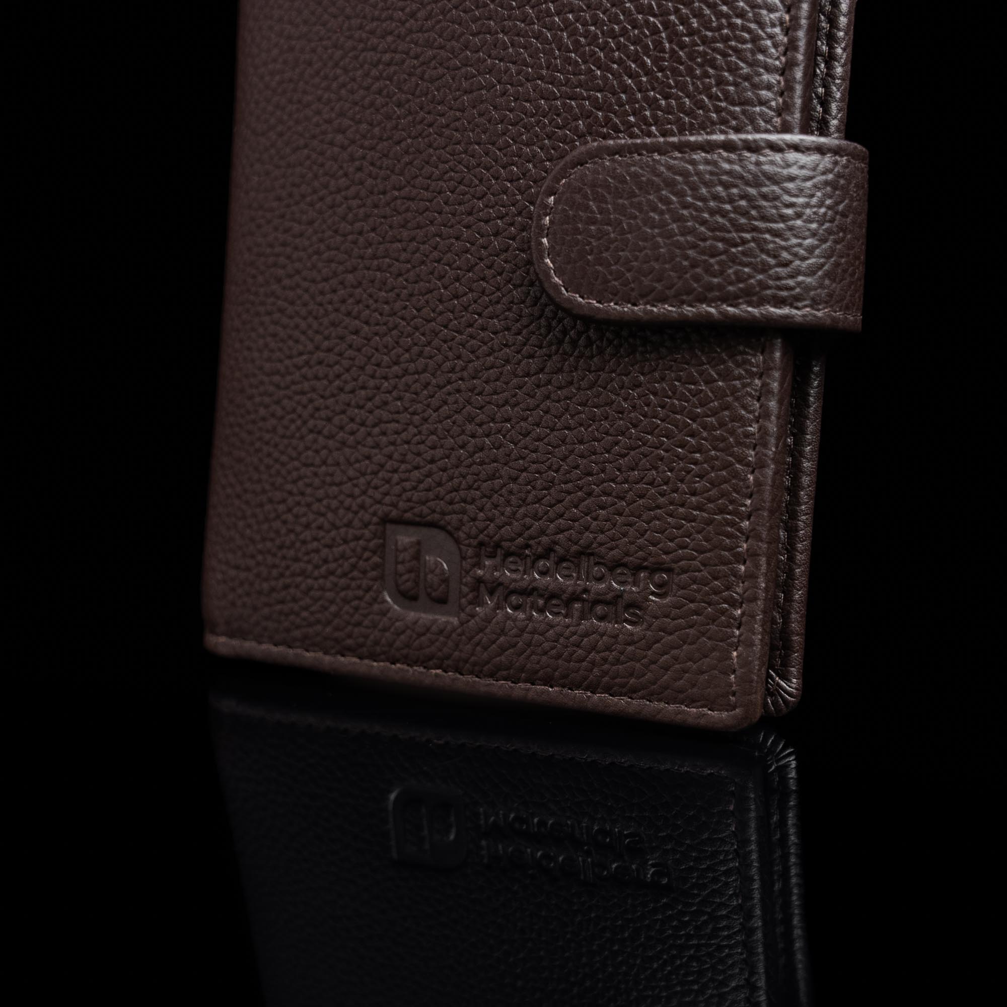 von baer grant luksuslik nahast kaardihoidja pruun personaliseeritud ärikingitus pressimine heidelberg materials