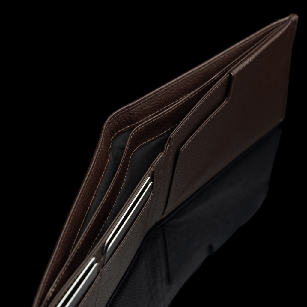 von baer luksuslik nahast pass portmonee croco must eesti disain kingitus