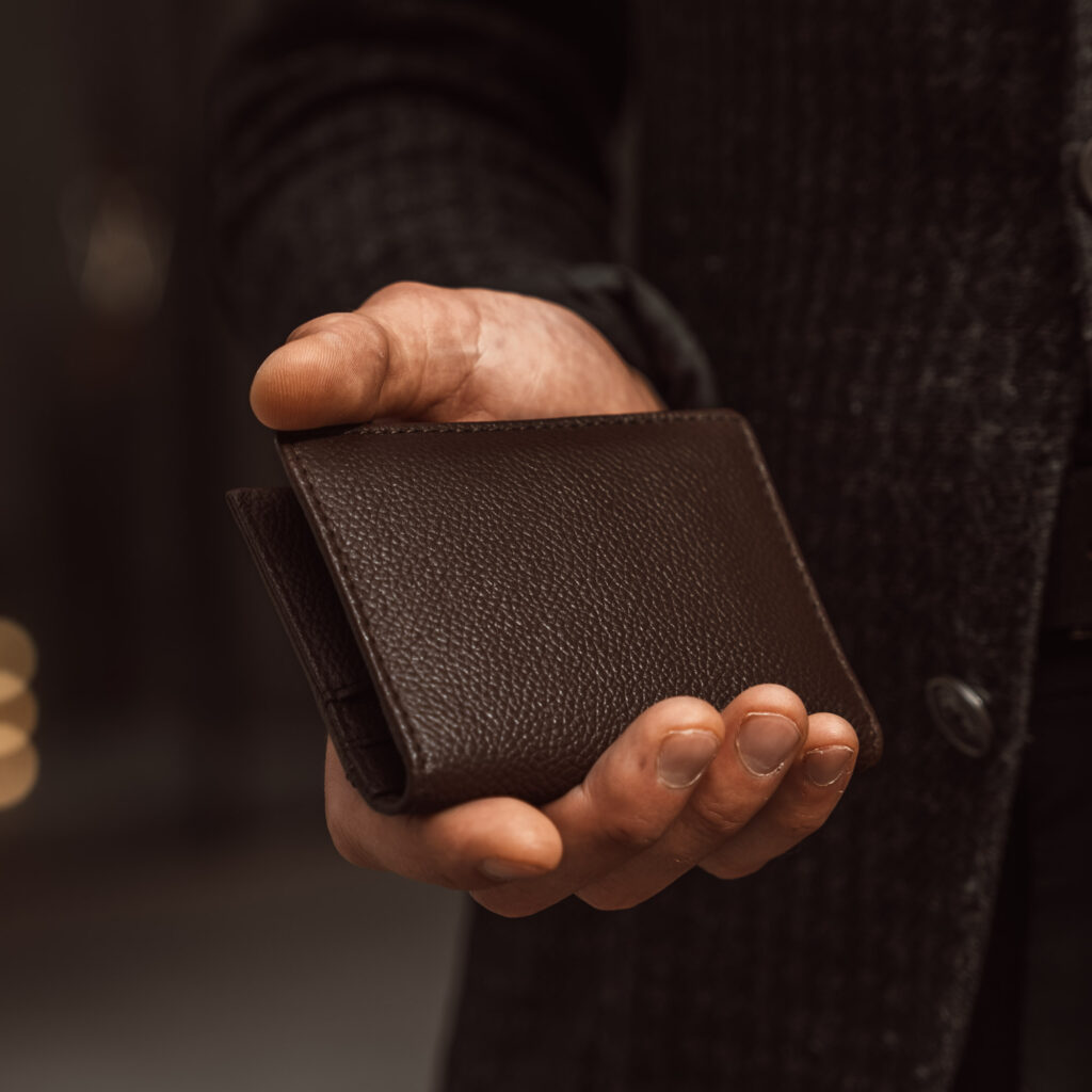 von baer luksuslik peenike ja praktiline grant nahast kaardihoidja rahakott