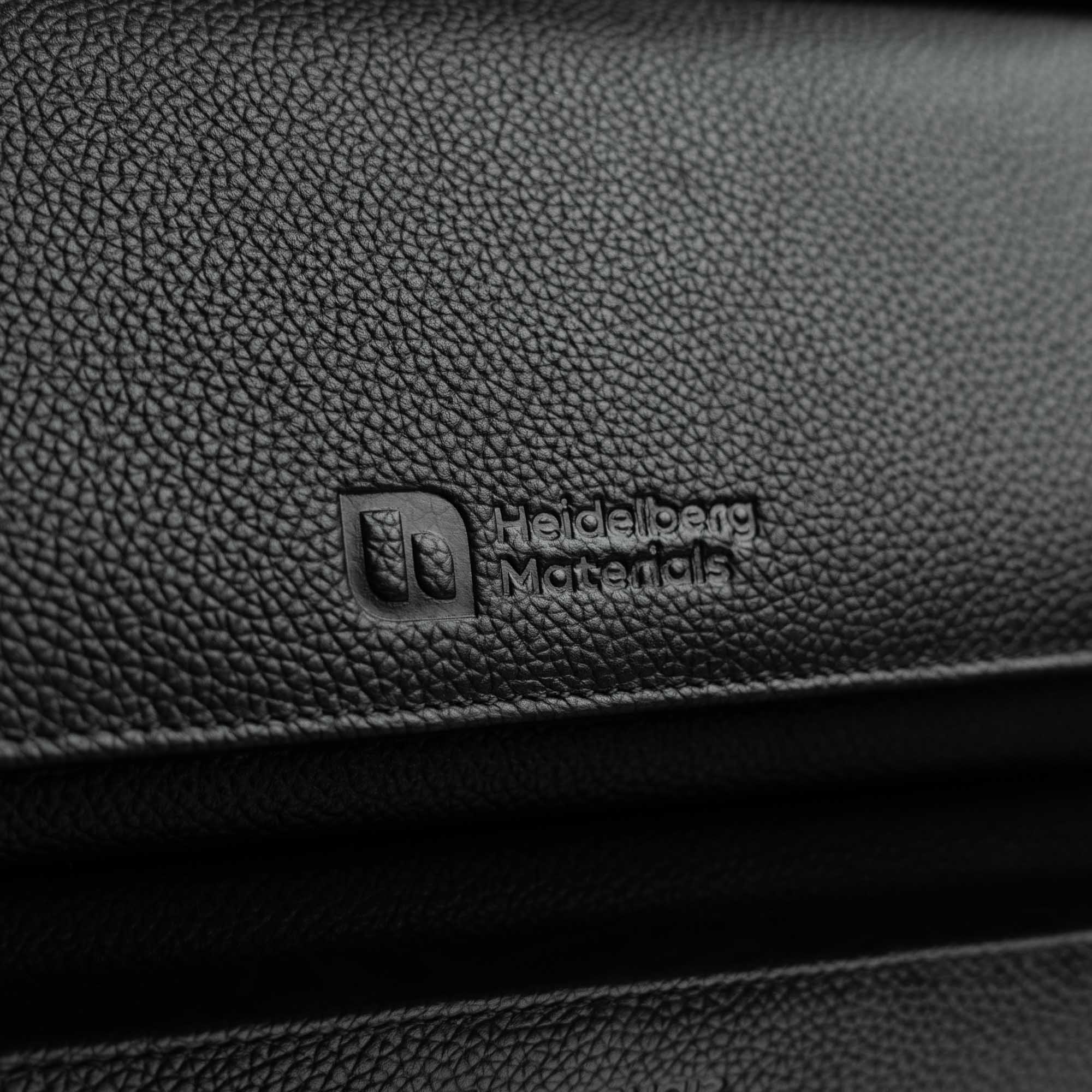 von baer w1 nahast naiste rahakott personaliseeritud ärikingitus pressimine heidelberg materials