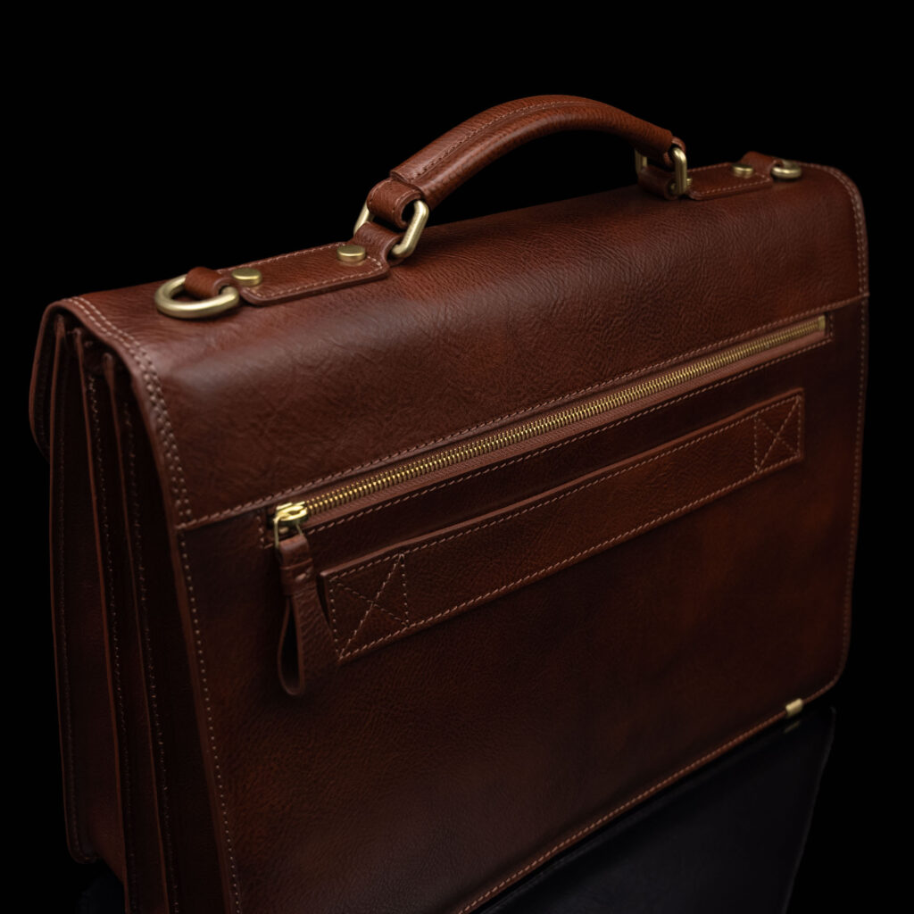 von baer no1 nahast äriportfell meestele pruun 4